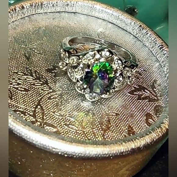 Mystic Rainbow Topaz Ring - Picture 7 of 13